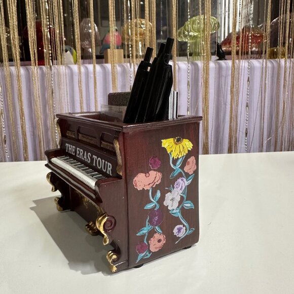Handmade Taylor Swift Eras Tour Acoustic Set Piano - Swiftie Desk Organizer - Picture 4 of 6